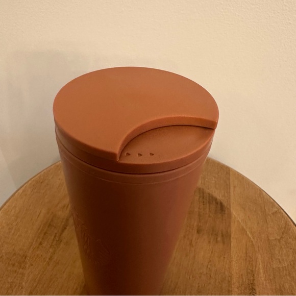 Starbucks  Terracotta Recycled Plastic Triangle Tumbler 16 oz New Without Tags - Picture 3 of 15